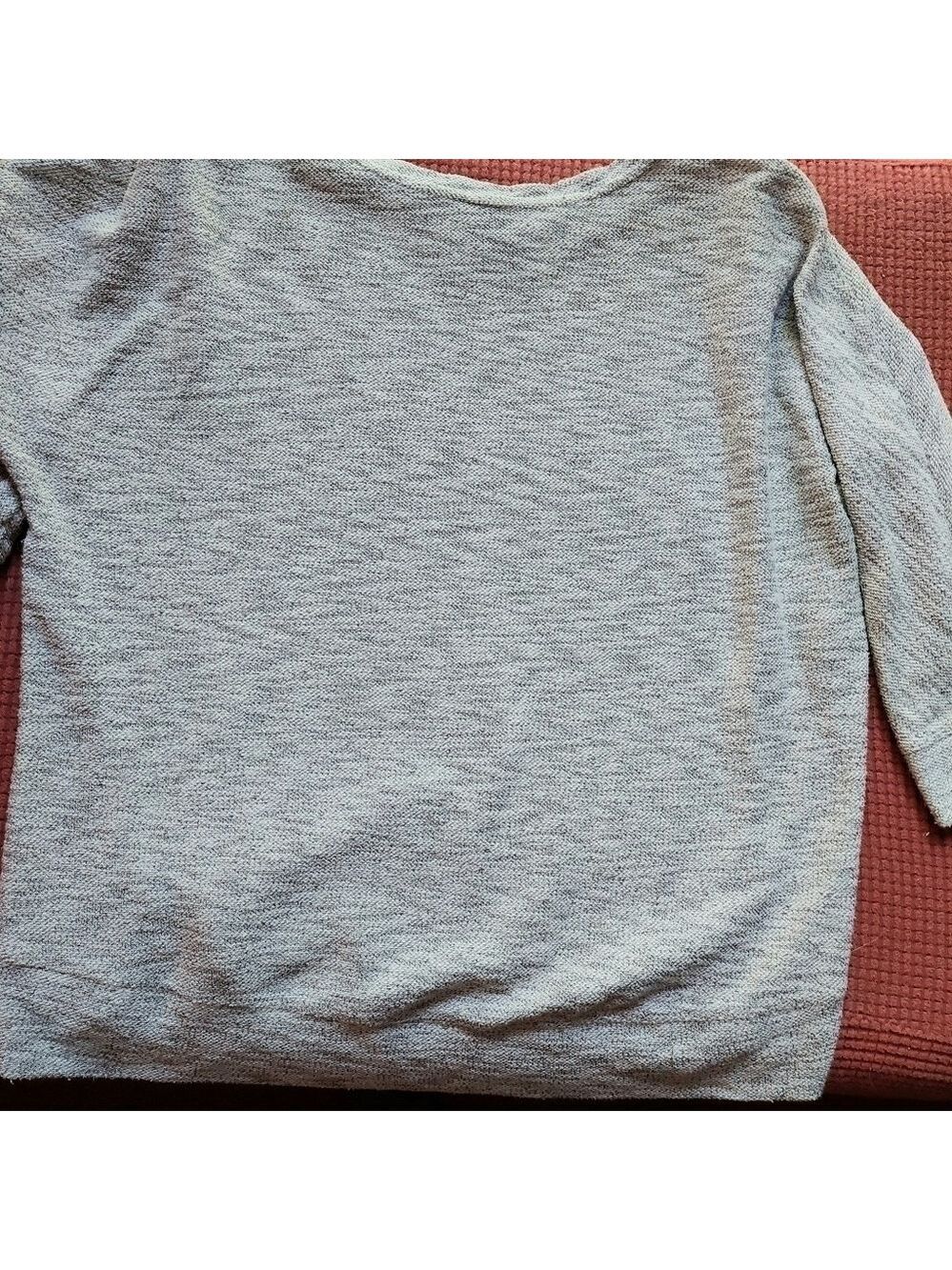 Denver Hayes Side Zippered 3/4 Sleeve Sweatshirt - Picture 2 of 16